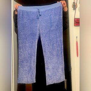 She wore blue velvet pants Joe boxer oversize 2X super soft blue discontinued
